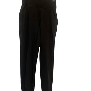21. Lululemon align joggers Size 2